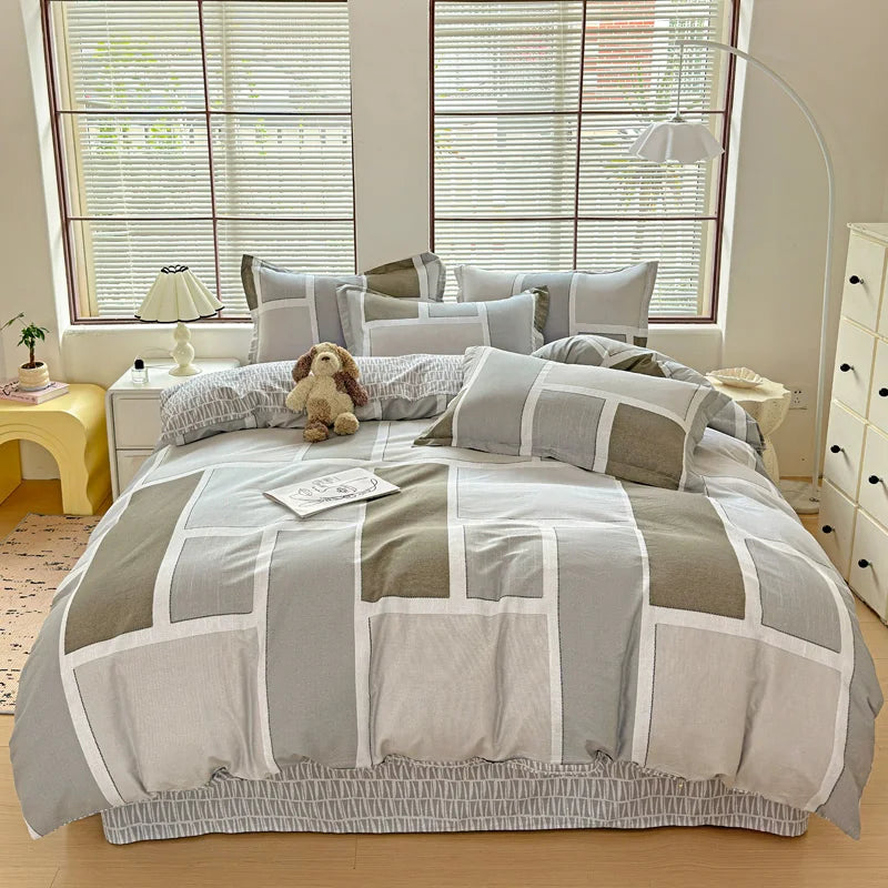 Cotton Stripe Duvet Cover Set — Geometric, Soft & Breathable