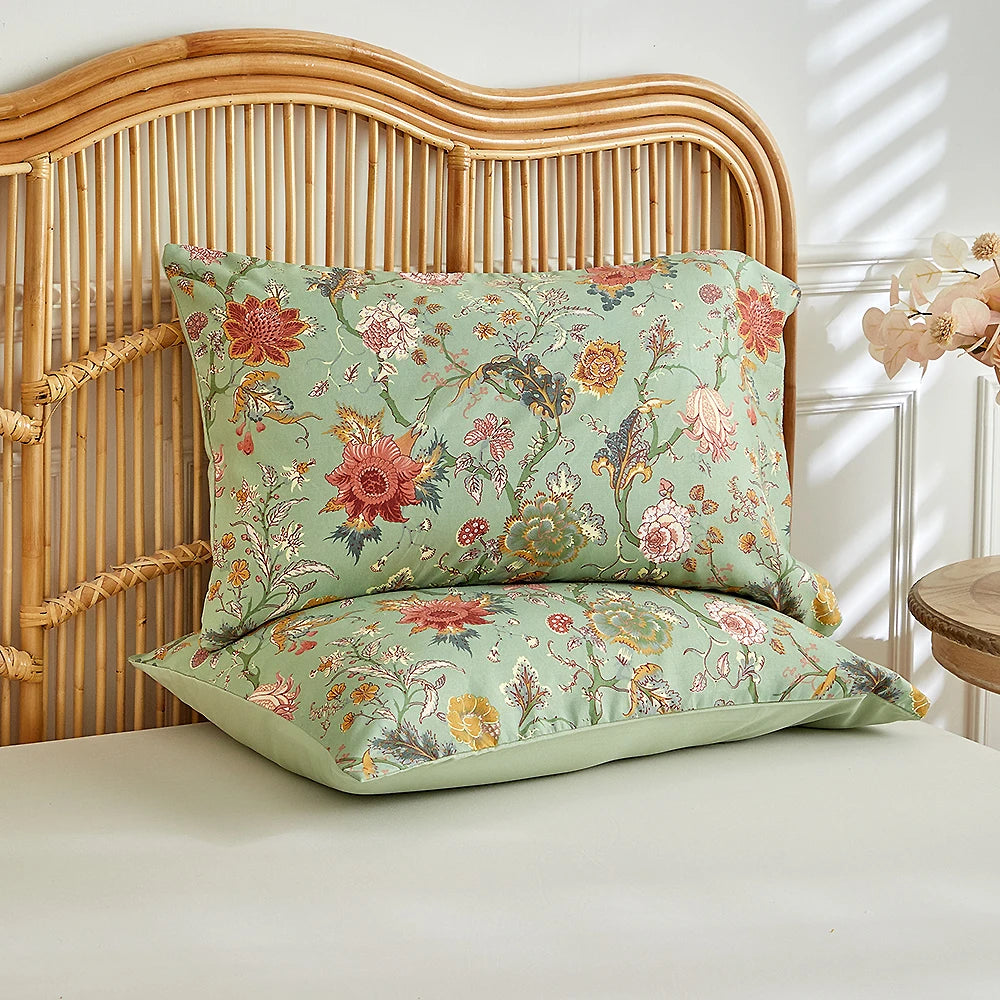 Vintage Floral Duvet Cover Set — Soft, Breathable, All-Season