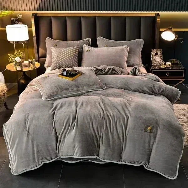 Milk Velvet Bedding Set — Warm Duvet Cover, Sheet & Pillowcases