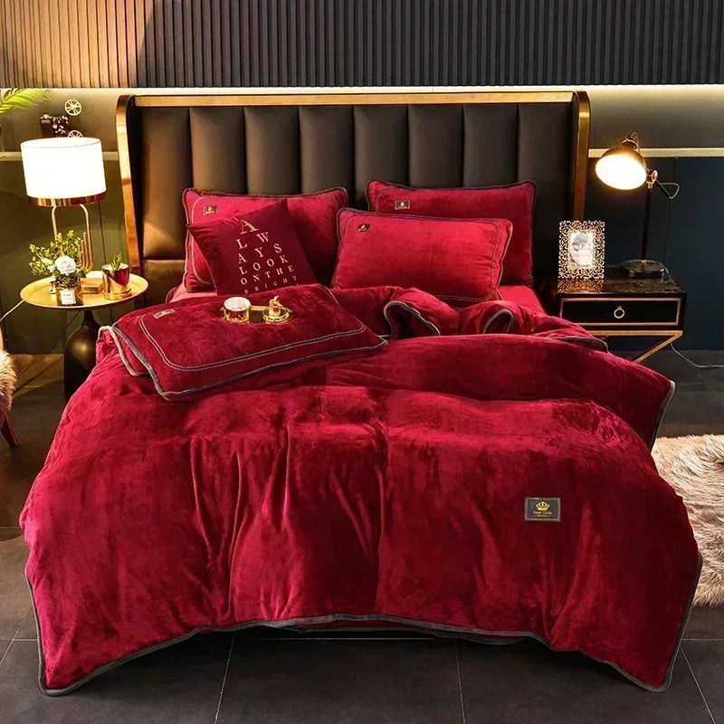 Milk Velvet Bedding Set — Warm Duvet Cover, Sheet & Pillowcases