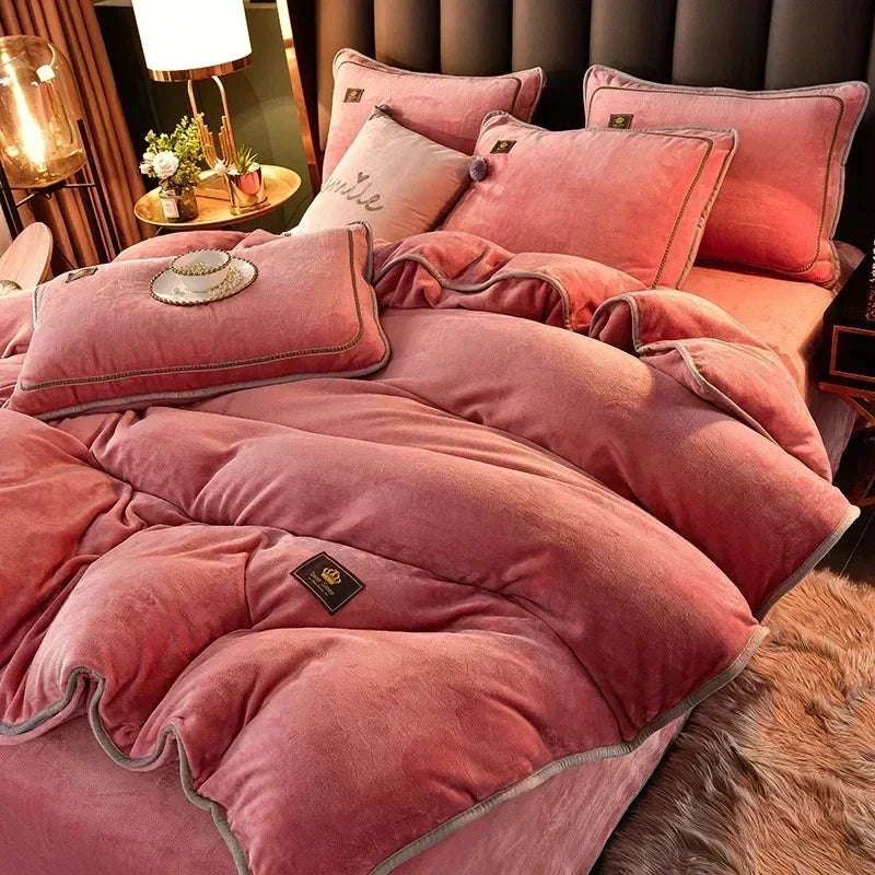 Milk Velvet Bedding Set — Warm Duvet Cover, Sheet & Pillowcases