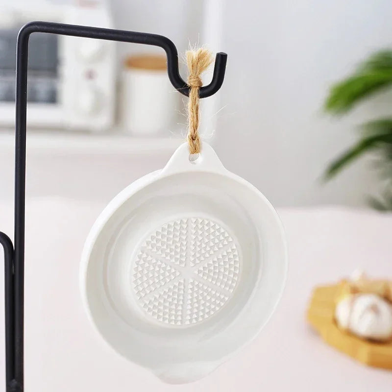 FlavorFresh™ Ceramic Grater